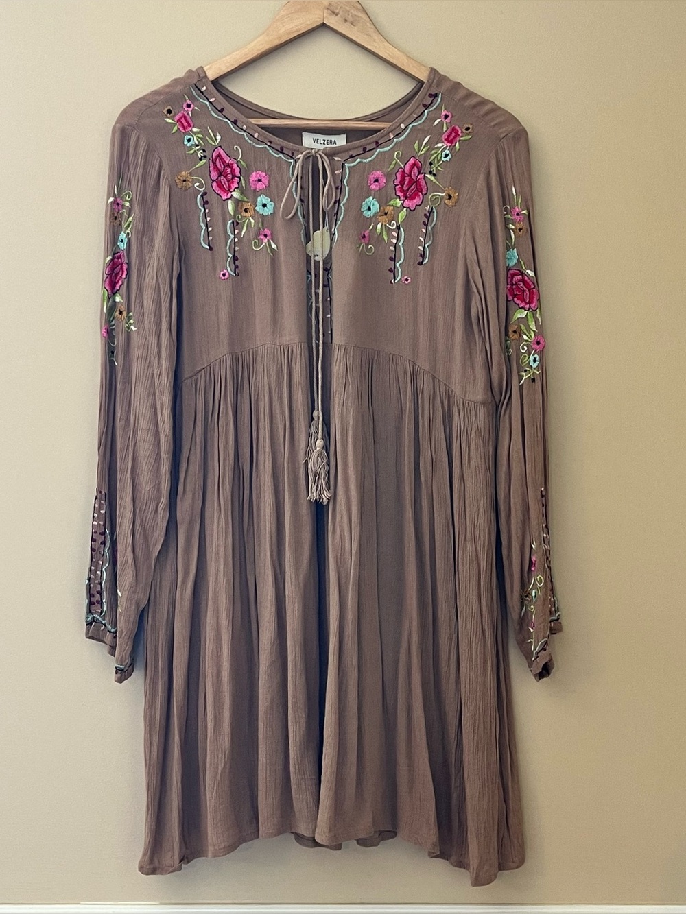 Velzera Women’s Tunic Top Blouse Boho Peasant Embroidered Hippie Size M